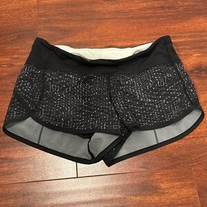 Lululemon Low rise shorts